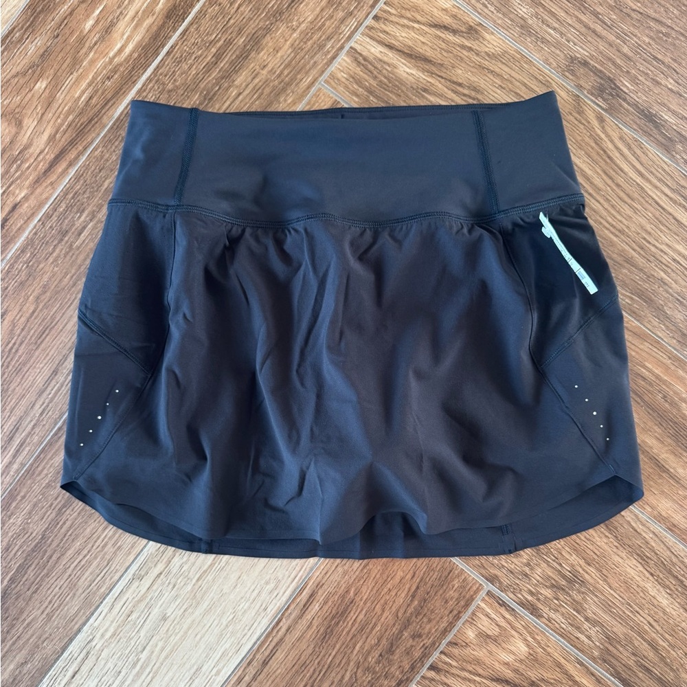 Athleta Run With It Black Skorts